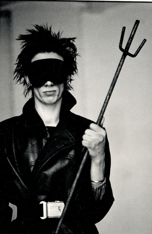 Anton Corbijn portrait of musician interior page.