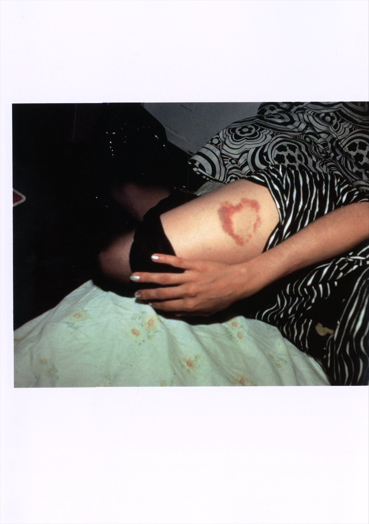 Deja-vu No 9 interior black and white intimate body photography Shinzo Shimao interior 4 intermission books.