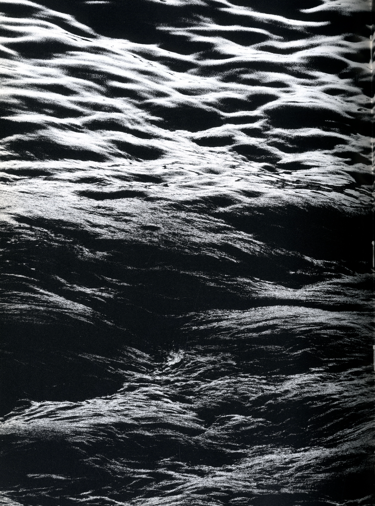 La Recherche Photographique No 9 interior water waves abstract texture black and white Japanese photography interior 5 intermission books.