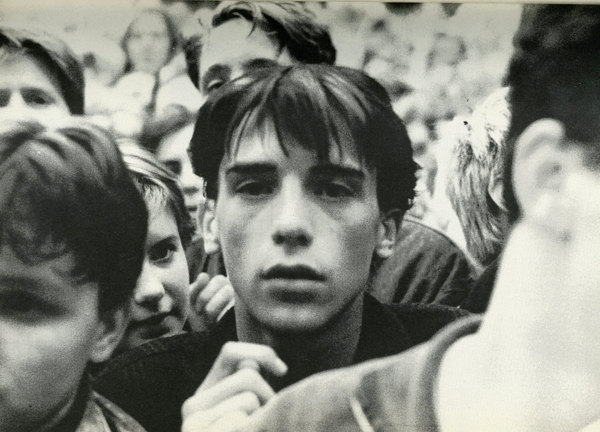 Wolfgang Tillmans Kunsthalle Zurich interior youth crowd portrait subcultural life black and white interior 1 intermission books.