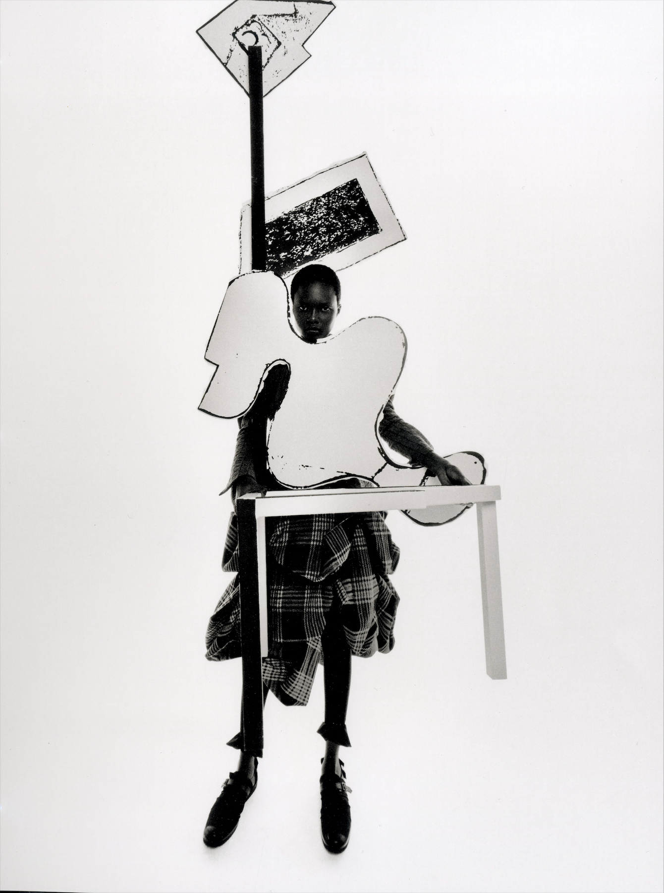 Yohji Yamamoto Perspective Libre interior tritone image spread 2.
