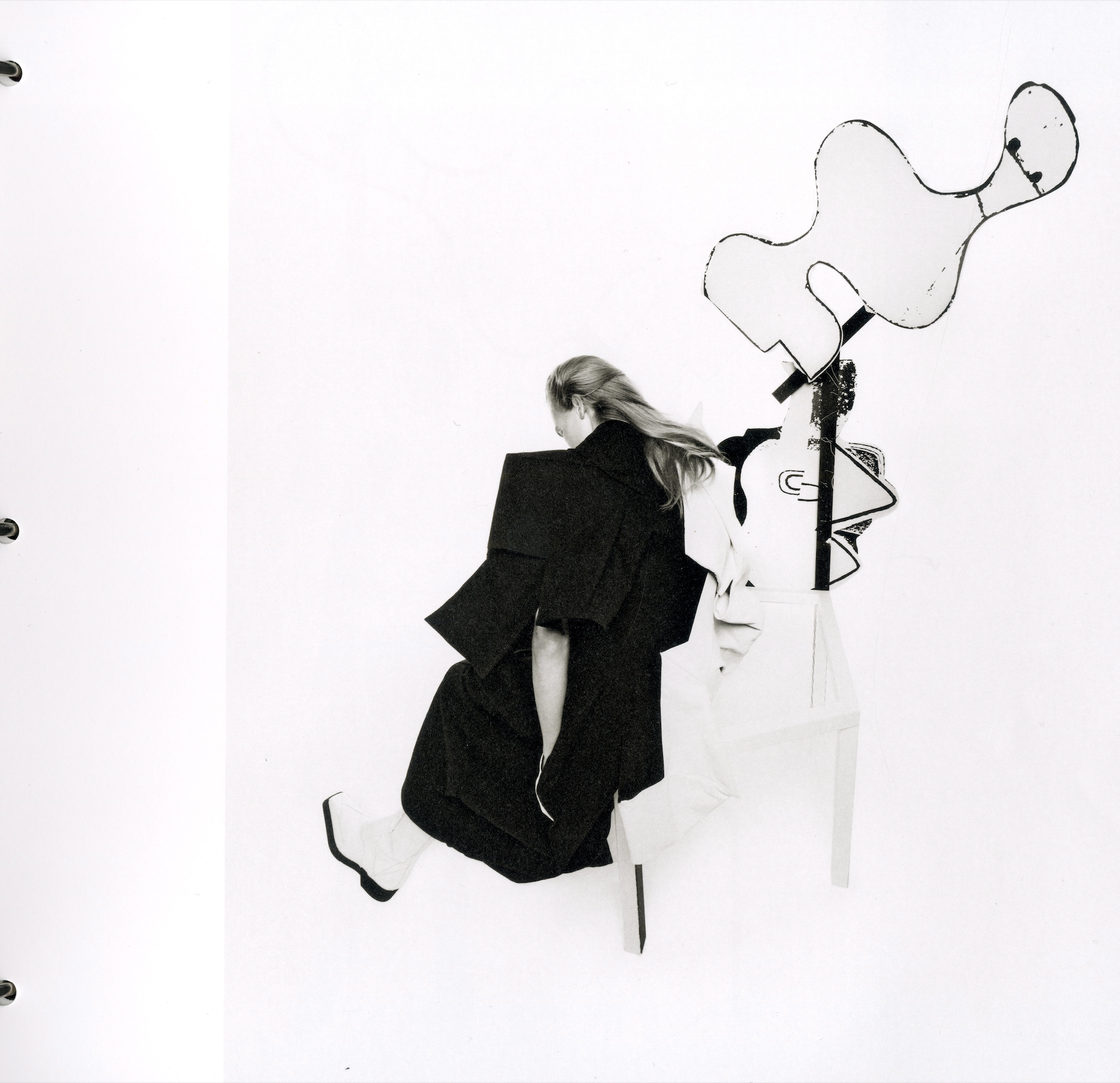 Yohji Yamamoto Perspective Libre interior tritone image spread 3.