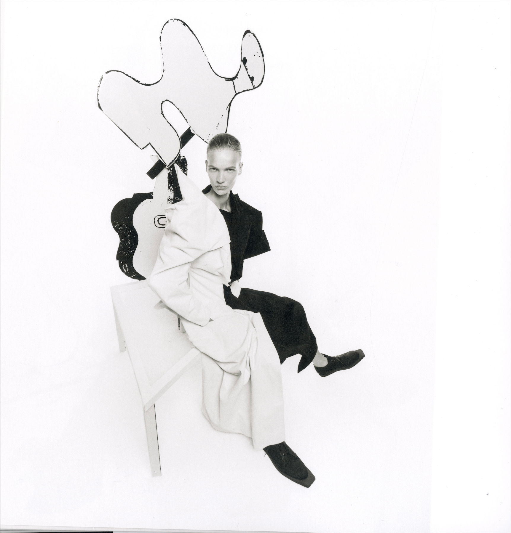Yohji Yamamoto Perspective Libre interior tritone image spread 3.